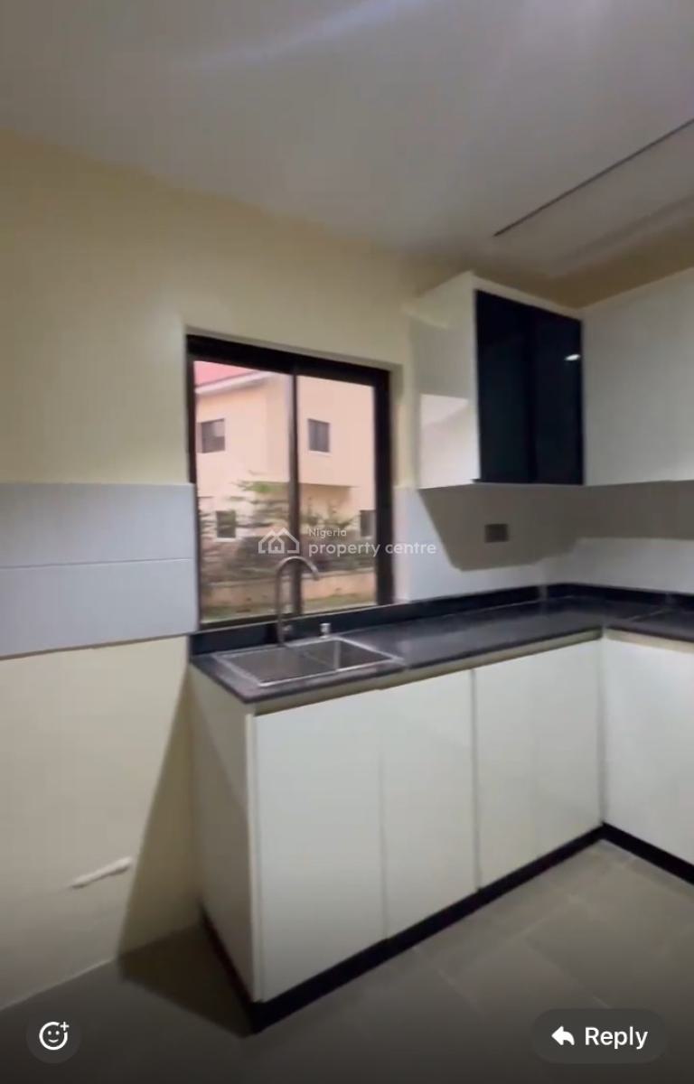Brand New Spacious Two Bedroom Apartment, Katampe 3 Jahi., Katampe, Abuja, Flat / Apartment for Sale