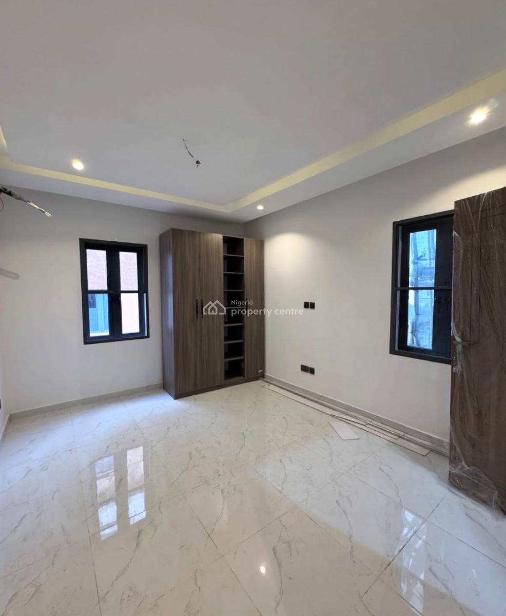 2 Bedroom Apartment with Bq, Ilasan, Lekki, Lagos, Flat / Apartment for Sale