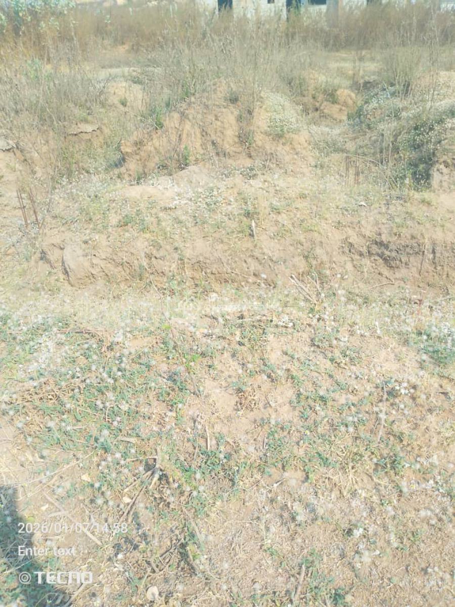 Distress Land  @seaman Estate,  Beside River Park, Off Airport Road, @seaman Estate,  Besides River Park Estate Airport Road Abuja., Lugbe District, Abuja, Residential Land for Sale