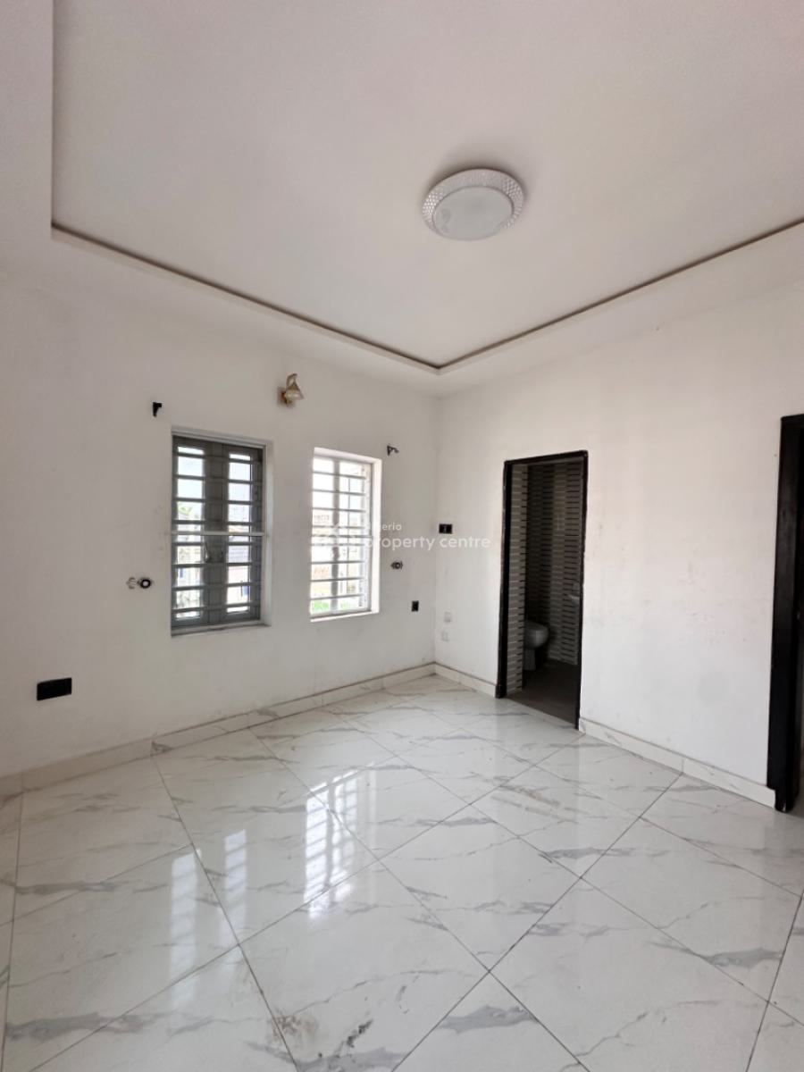 Clean 1bedroom Apartment, New Road Estate Before Chevron, Lekki, Lagos, Mini Flat (room and Parlour) for Rent