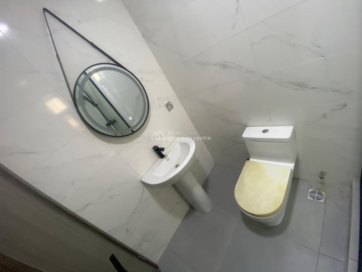 3bedroom Penthouse Apartment with Bq in a Gated Call to Access Estate, Agungi, Lekki, Lagos, Flat / Apartment for Rent