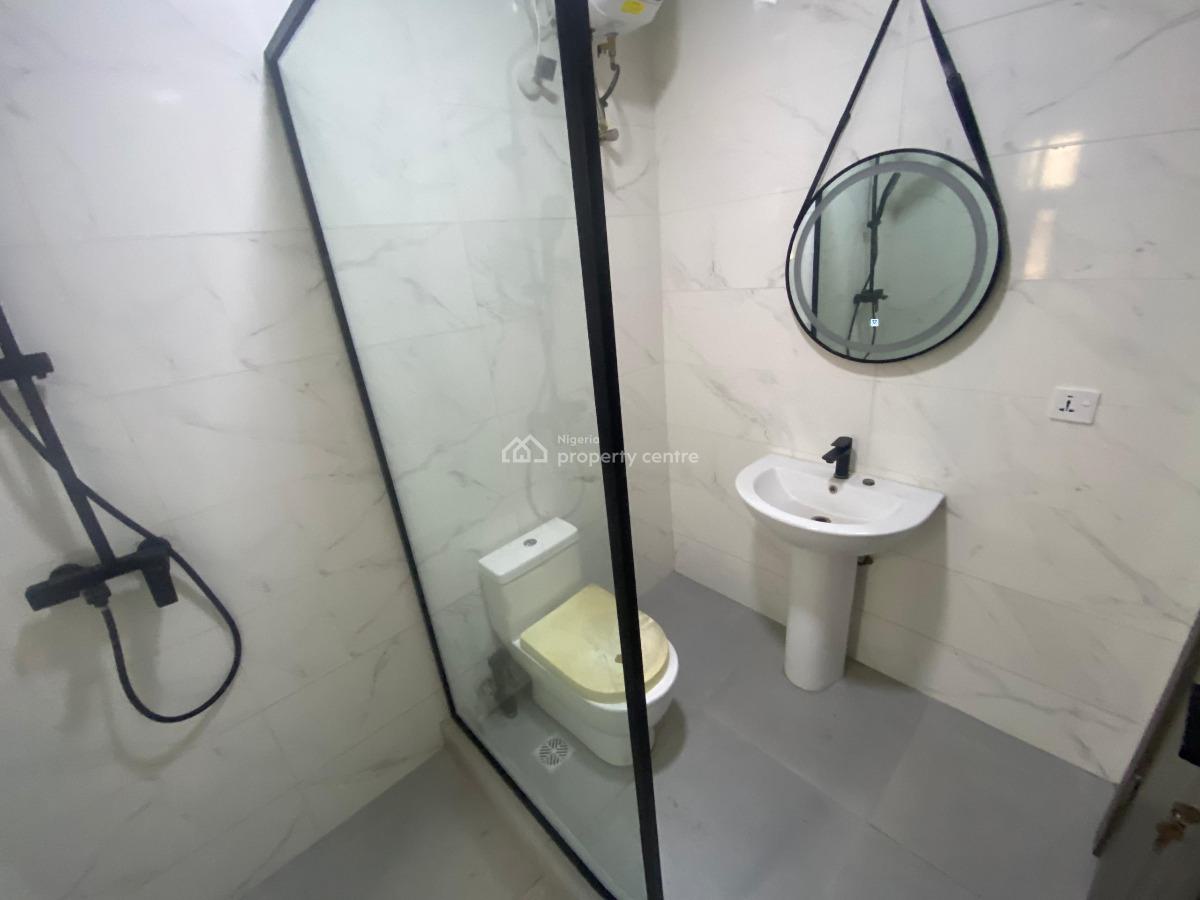 3bedroom Penthouse Apartment with Bq in a Gated Call to Access Estate, Agungi, Lekki, Lagos, Flat / Apartment for Rent