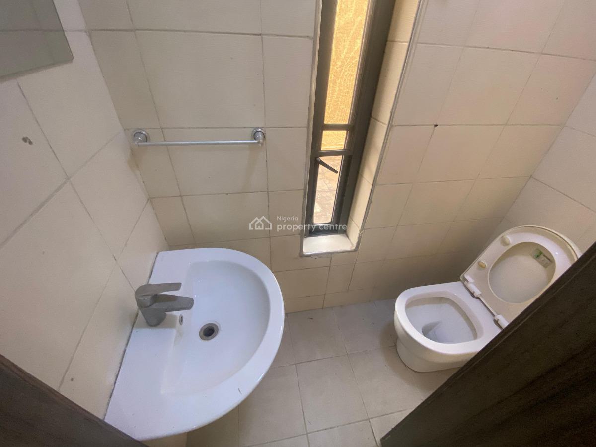 3bedroom Penthouse Apartment with Bq in a Gated Call to Access Estate, Agungi, Lekki, Lagos, Flat / Apartment for Rent