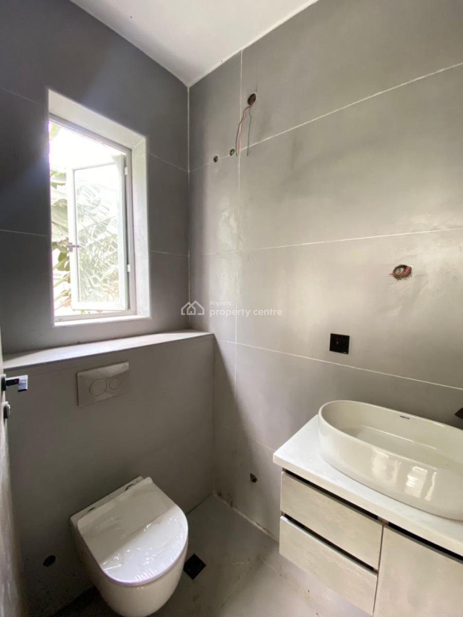 Capacious 2 Bedroom Serviced Apartment, Phase 1, Lekki, Lagos, Block of Flats for Sale