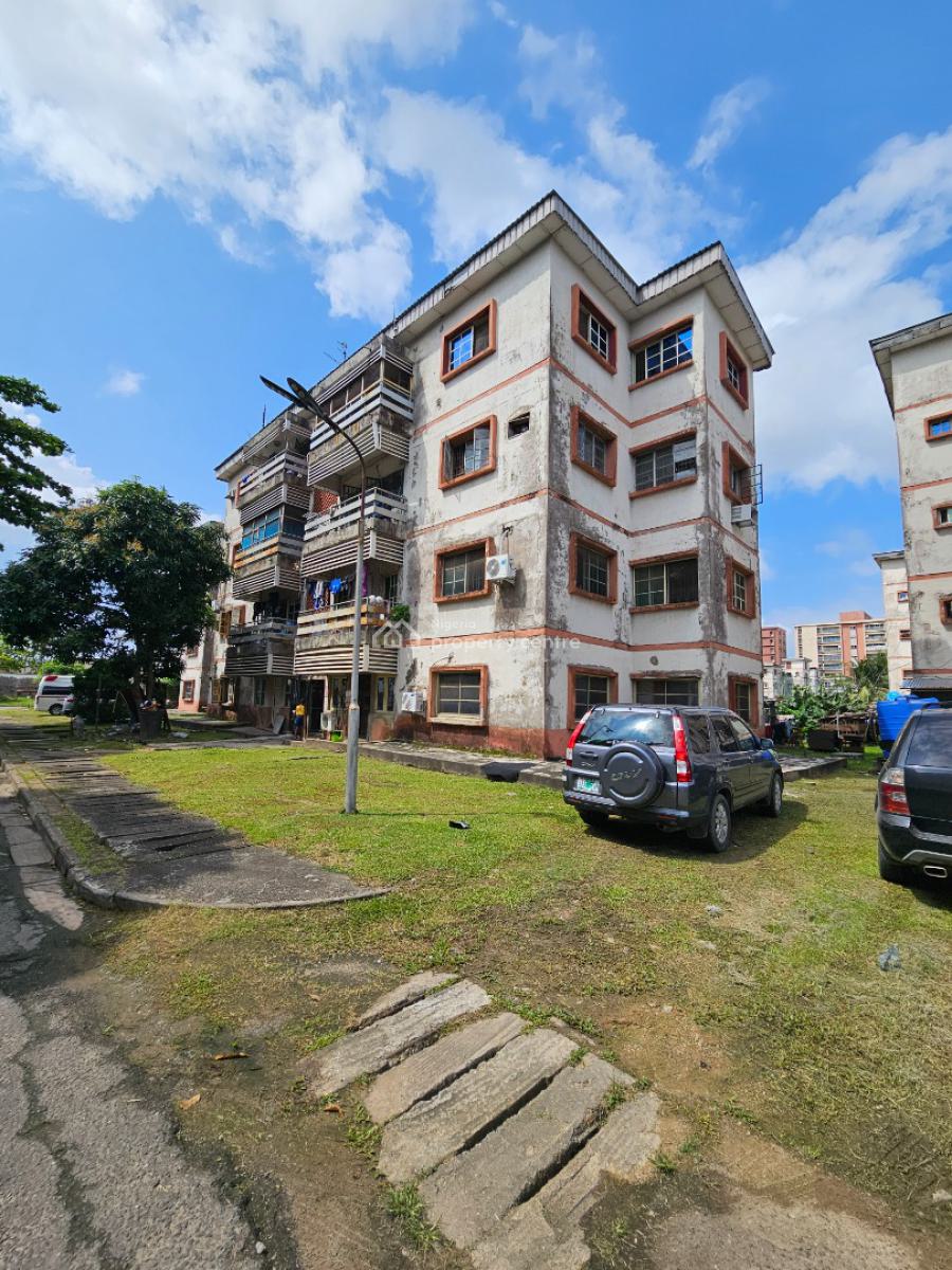 2 Bedroom Apartment, Cbn Estate Satellite Town, Amuwo Odofin, Lagos, Flat / Apartment for Sale