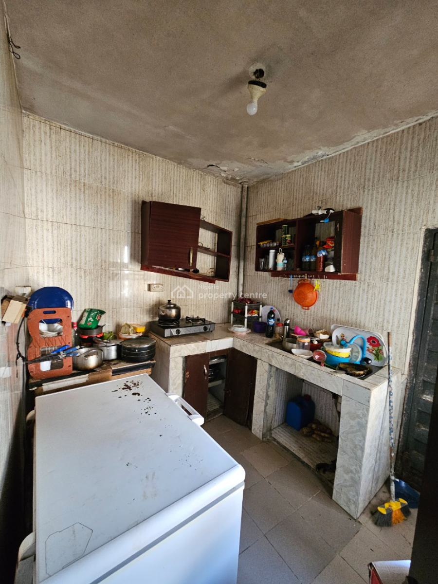 2 Bedroom Apartment, Cbn Estate Satellite Town, Amuwo Odofin, Lagos, Flat / Apartment for Sale