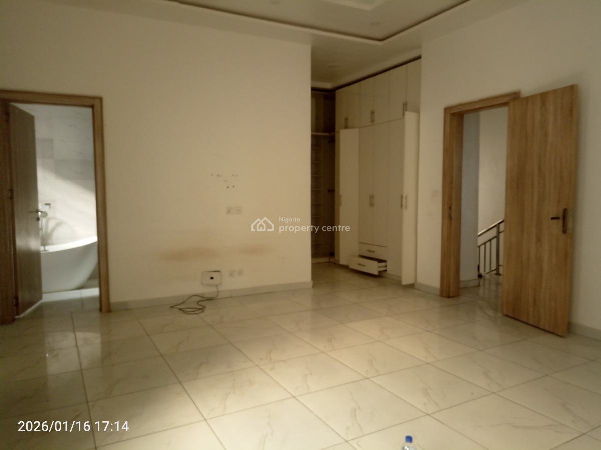 1 Bedroom Masters Bedroom with Balcony, Orchid Road, Emcel Garden Estate, Ikota, Lekki, Lagos, Flat / Apartment for Rent