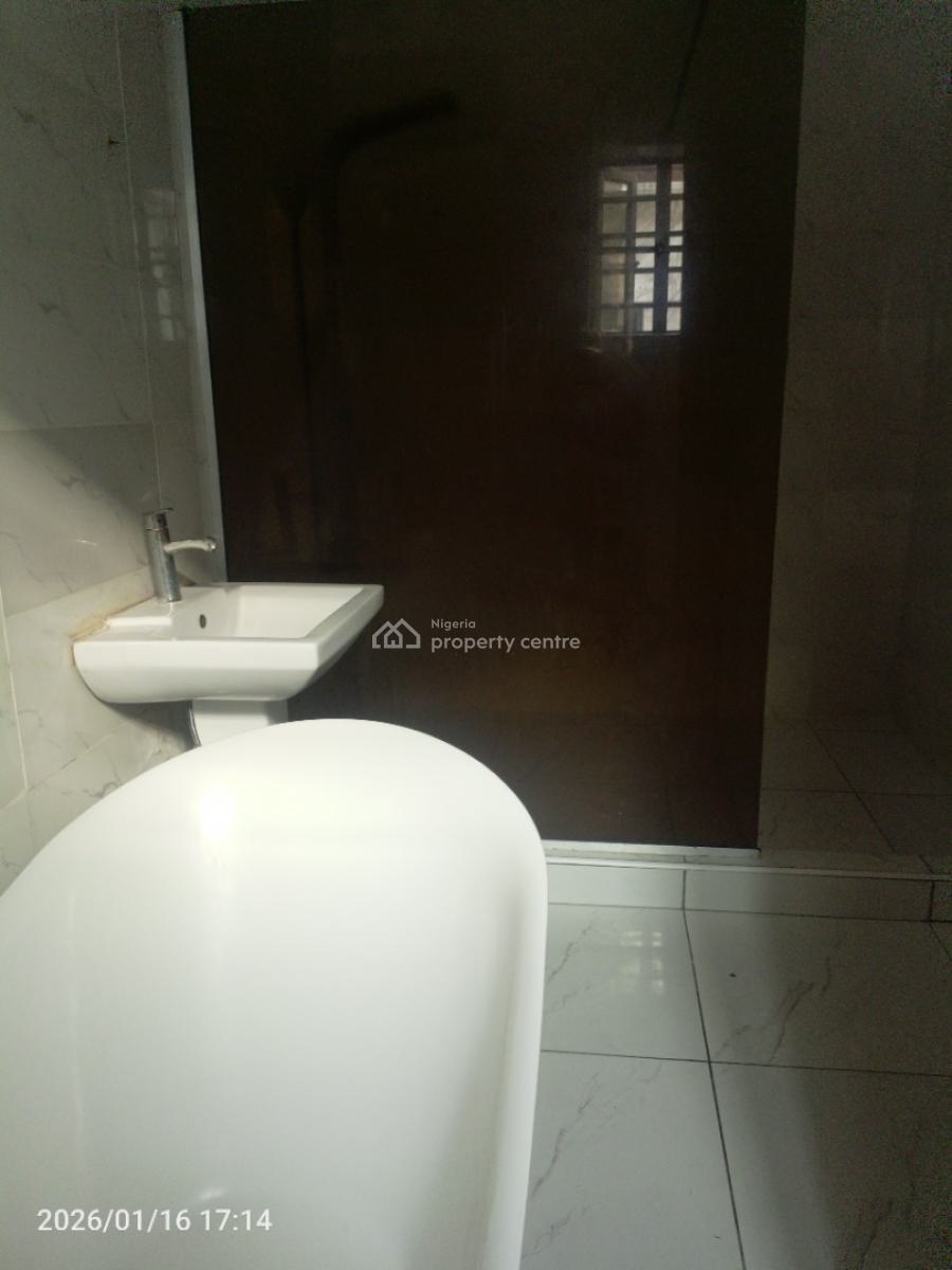 1 Bedroom Masters Bedroom with Balcony, Orchid Road, Emcel Garden Estate, Ikota, Lekki, Lagos, Flat / Apartment for Rent