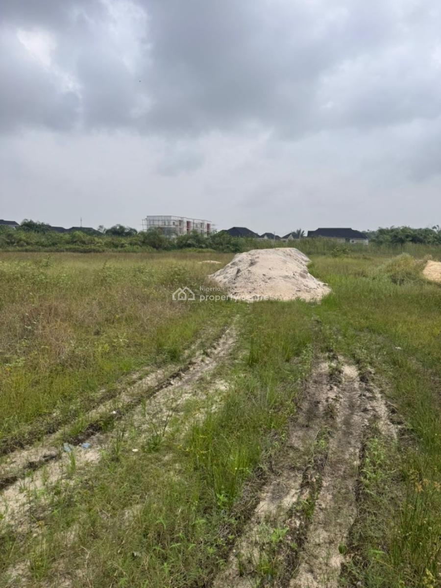 Distress Plots of Dry Land in a Serene and Developed Estate, Oribawa, Behind Mayfair Gardens, Awoyaya, Ibeju Lekki, Lagos, Mixed-use Land for Sale