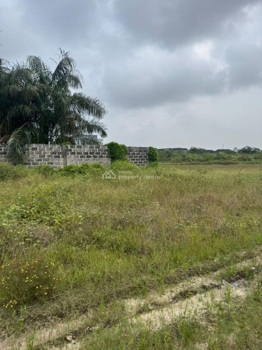 Distress Plots of Dry Land in a Serene and Developed Estate, Oribawa, Behind Mayfair Gardens, Awoyaya, Ibeju Lekki, Lagos, Mixed-use Land for Sale