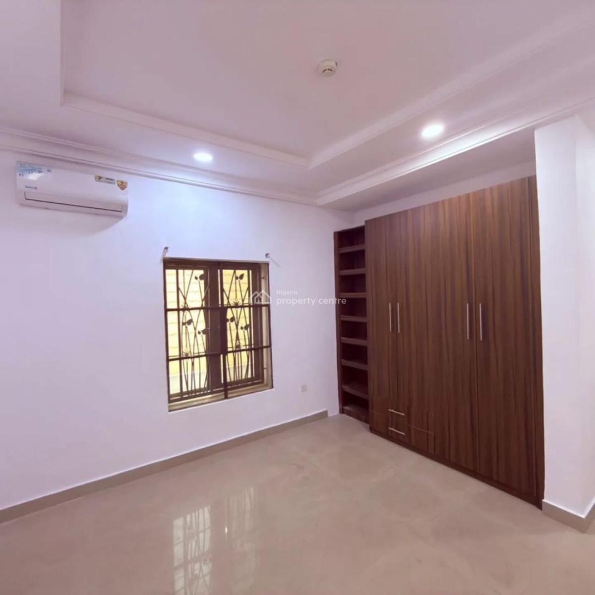 Luxury 2 Bedroom Flat , with Swim/pool,gym, Playground, Tarred Rd, By Maitama Bridge(tarred Rd, Katampe, Abuja, Flat / Apartment for Rent