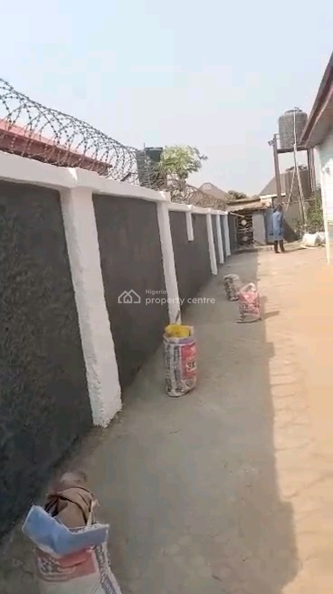 Spacious 3-bedroom Bungalow in Prime Gaduwa -- Perfect Family Haven, Gaduwa, Abuja, Flat / Apartment for Rent