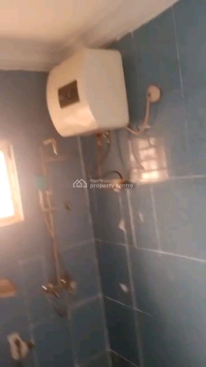 Spacious 3-bedroom Bungalow in Prime Gaduwa -- Perfect Family Haven, Gaduwa, Abuja, Flat / Apartment for Rent