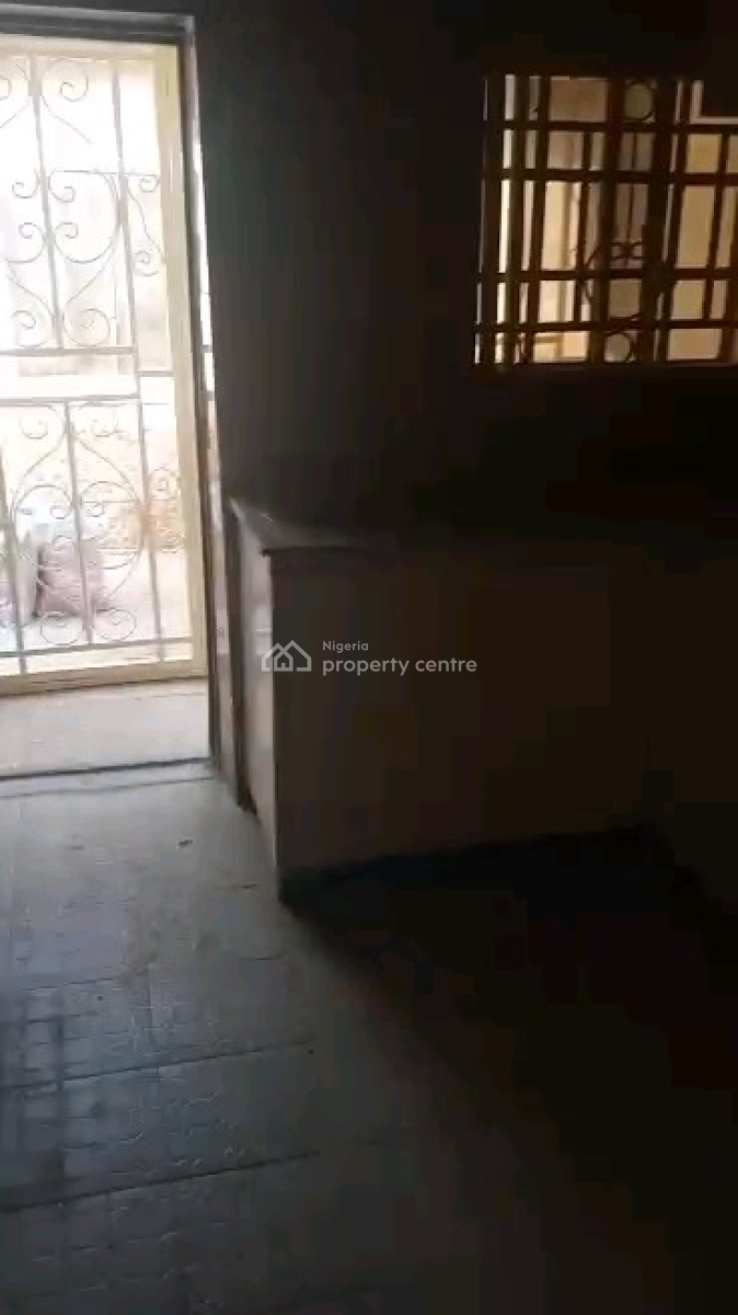 Spacious 3-bedroom Bungalow in Prime Gaduwa -- Perfect Family Haven, Gaduwa, Abuja, Flat / Apartment for Rent