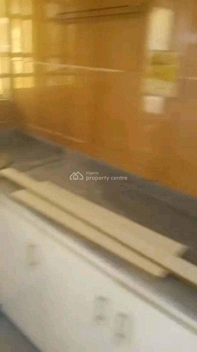 Spacious 3-bedroom Bungalow in Prime Gaduwa -- Perfect Family Haven, Gaduwa, Abuja, Flat / Apartment for Rent