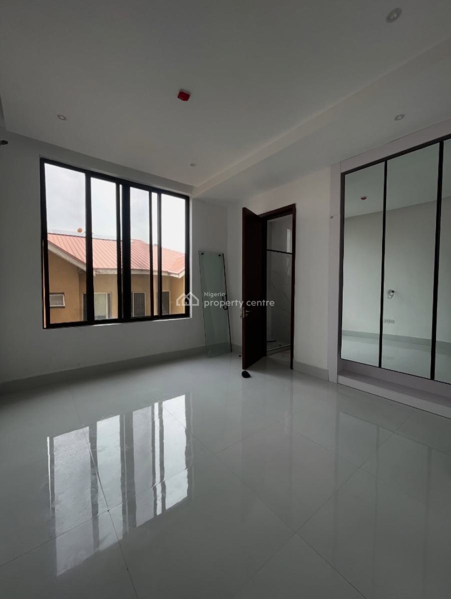 Brand New 3 Bedroom Apartment with Pool & Gym, Serviced 3 Bedroom for Rent, Lekki Phase 1, Lekki, Lagos, Flat / Apartment for Rent