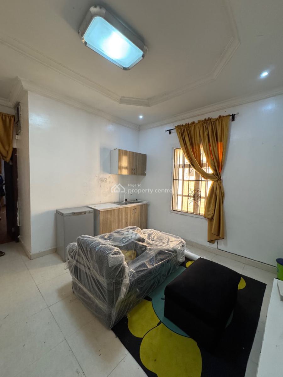 Miniflat, Bera Estate, Chevron, Lekki Expressway, Lekki, Lagos, Mini Flat (room and Parlour) for Rent
