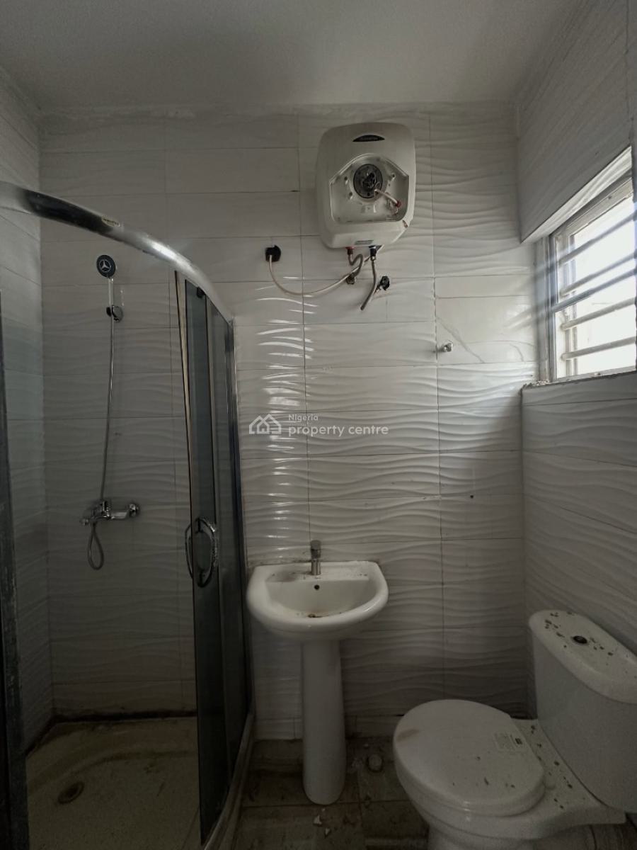 Spacious 5 Bedroom Fully Detached Duplex with Bq, 5 Bedroom Duplex in a Secured Estate for Rent, Osapa, Lekki, Lagos, Detached Duplex for Rent