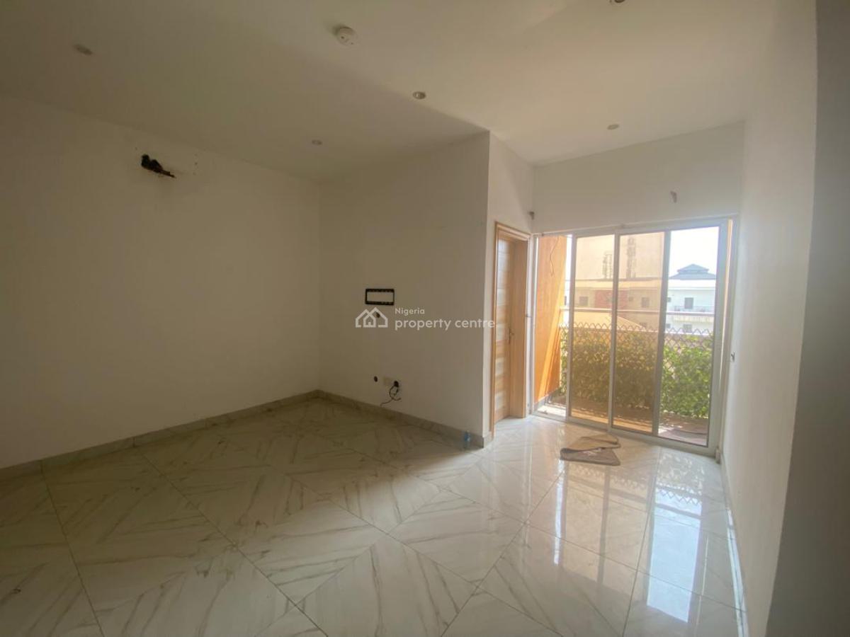 2bedroom Apartment, Lekki Phase 1, Lekki, Lagos, Flat / Apartment for Rent