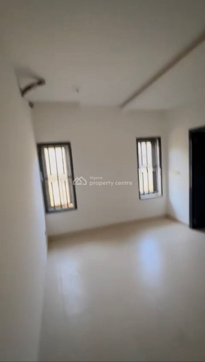 Luxury 3bedroom En-suite Block of Flats + Tarred Road, Gilmor, Jahi, Abuja, Block of Flats for Sale