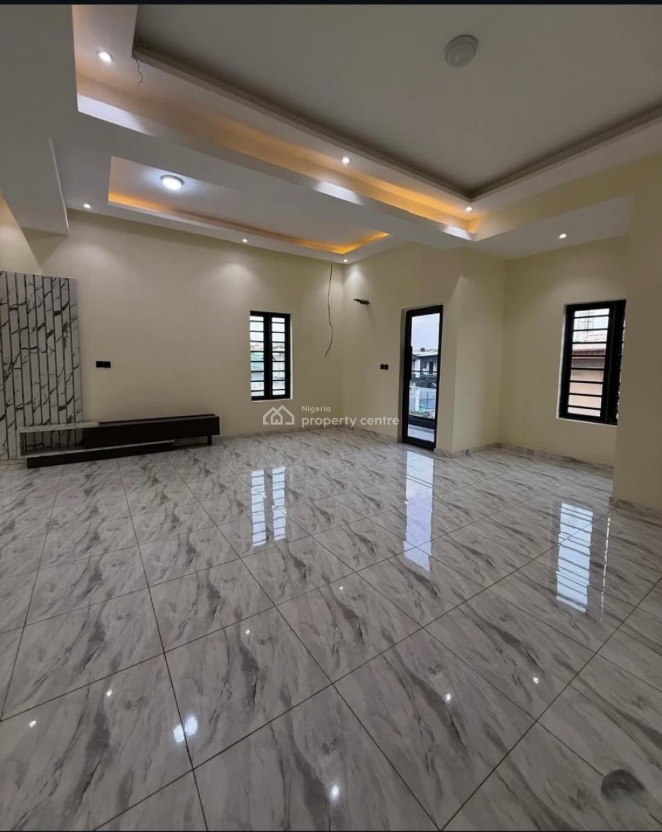 4 Bedroom Spacious House with 2 Rooms Bq, Ikeja, Ikeja, Lagos, Detached Duplex for Sale