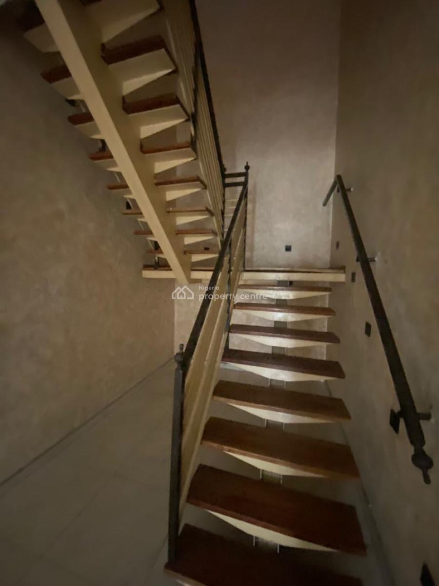 Luxurious 4 Bedroom Terraced Duplex in a Serene Neighborhood, O Sapa London, Osapa, Lekki, Lagos, Terraced Duplex for Rent