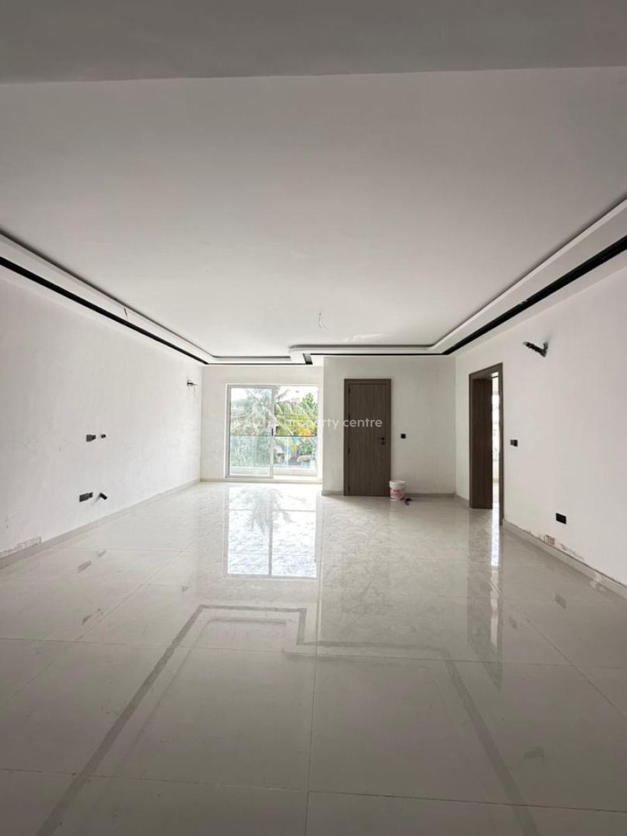 Exquisite 3 Bedroom Penthouse with a Gym and Elevator, Lekki Phase 1, Lekki, Lagos, Flat / Apartment for Sale