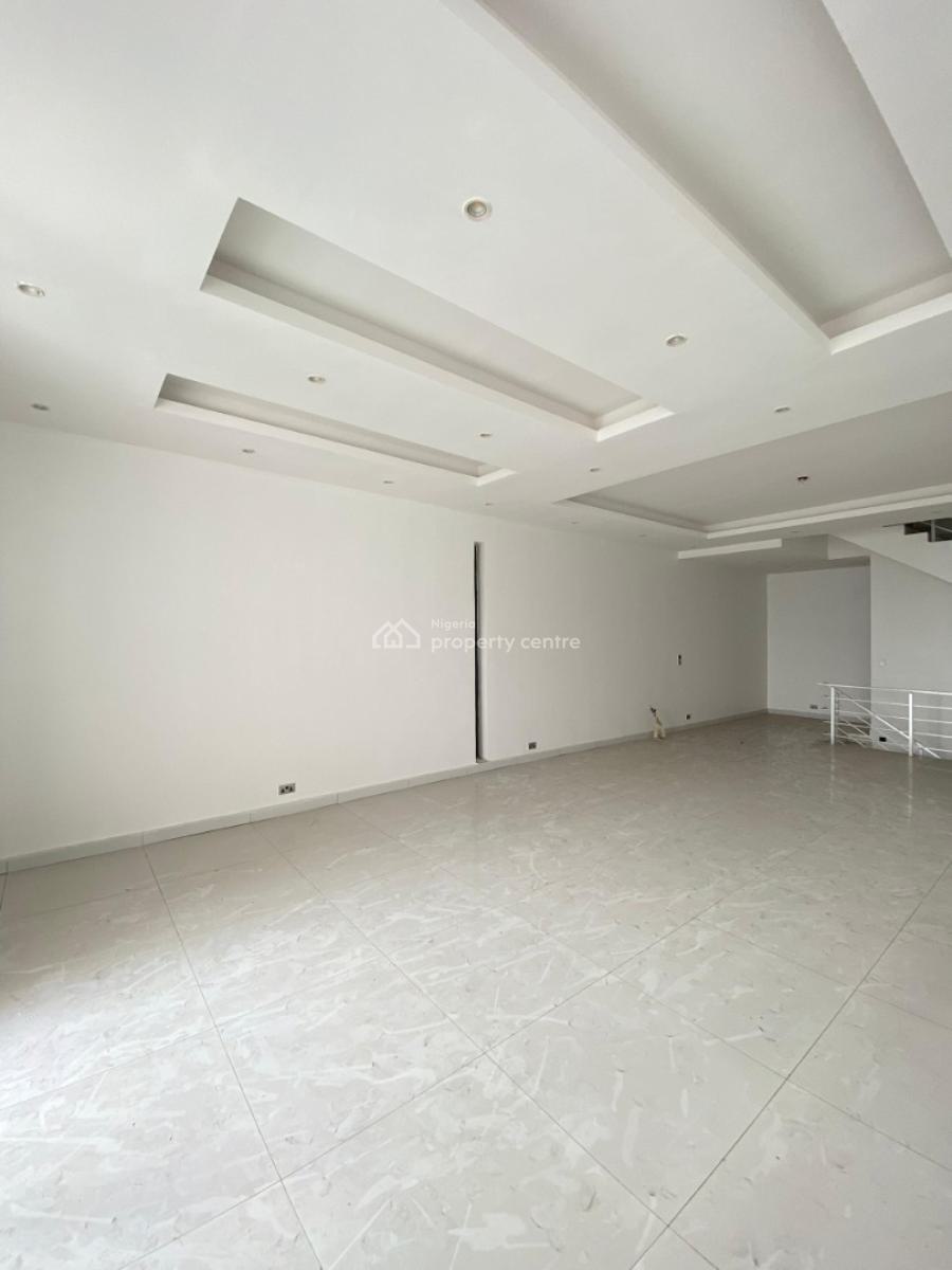 Stunning  Fully Serviced 4 Bedroom Terrace Duplex, Lekki, Lagos, Terraced Duplex for Sale