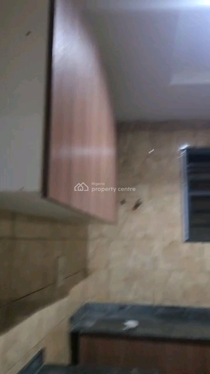 Spacious 2-bedroom Flat in Prime Apo Legislative Quarters,, Legislative Quarters Nass, Apo, Abuja, Flat / Apartment for Rent