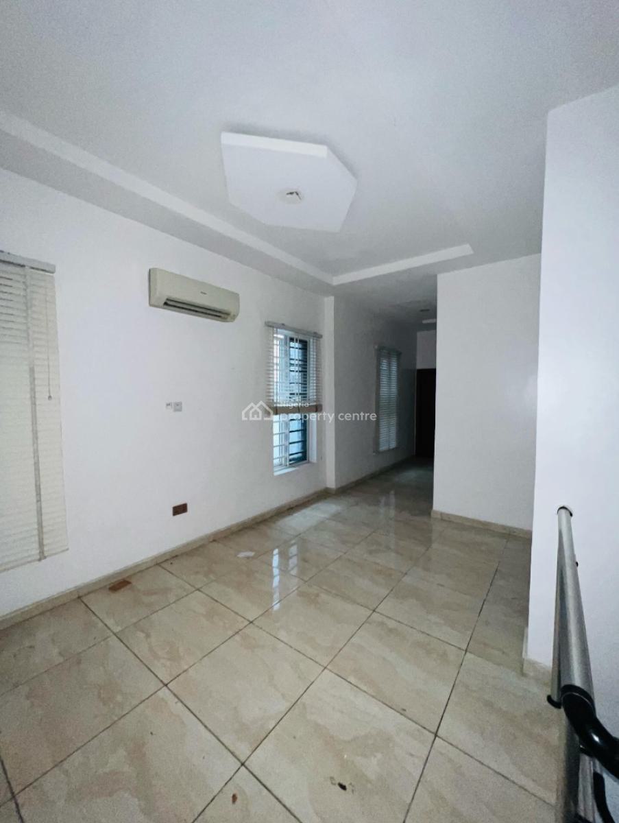 5 Bedroom Detached Duplex with Bq, 5 Bedroom Duplex with Large Compound and Spacious Rooms, Osapa, Lekki, Lagos, Detached Duplex for Rent