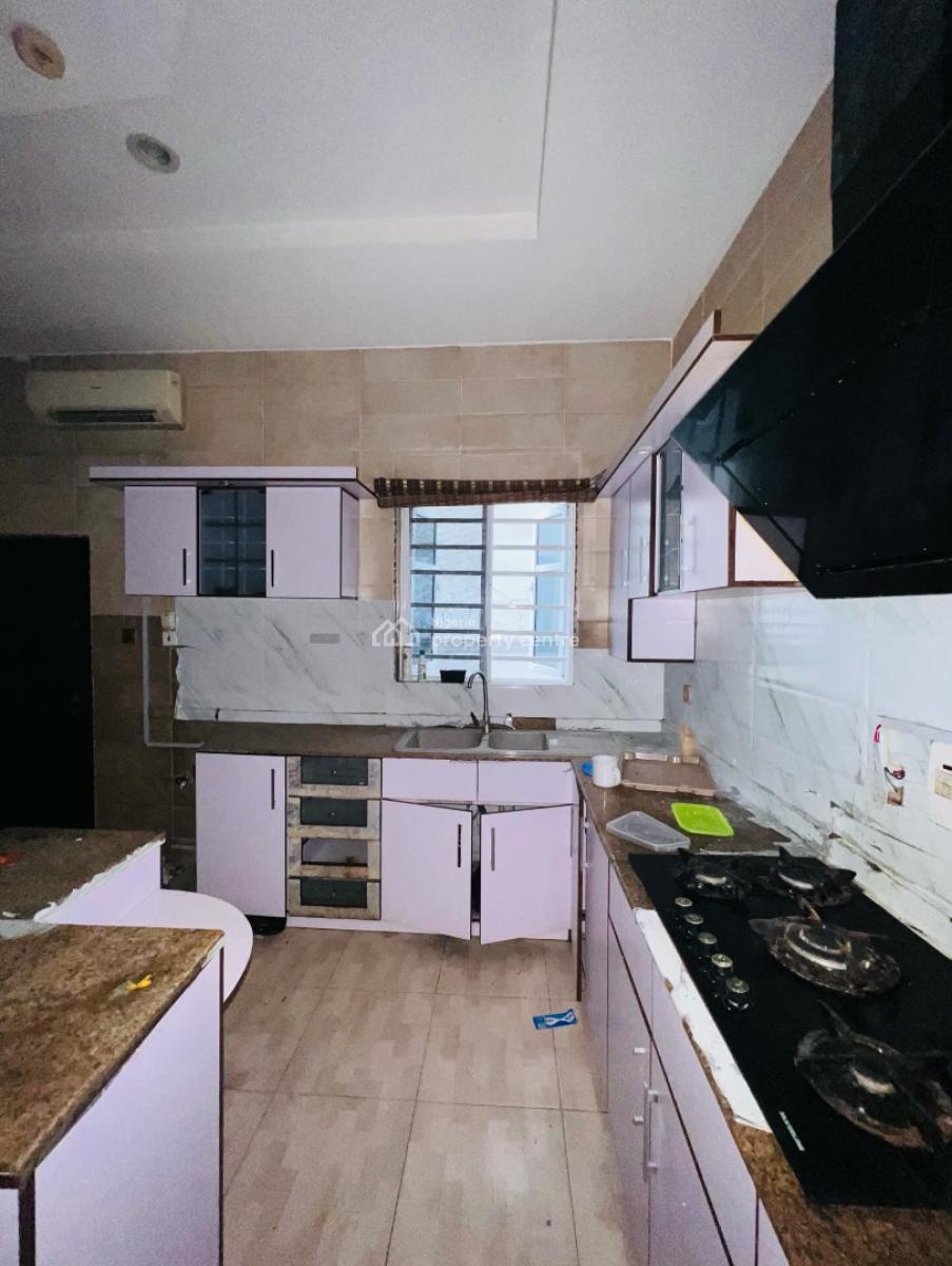 5 Bedroom Detached Duplex with Bq, 5 Bedroom Duplex with Large Compound and Spacious Rooms, Osapa, Lekki, Lagos, Detached Duplex for Rent