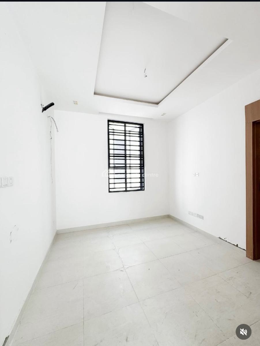 Fully Serviced 4 Bedroom Detached Duplex with a Pool, Lekki, Lagos, Detached Duplex for Sale