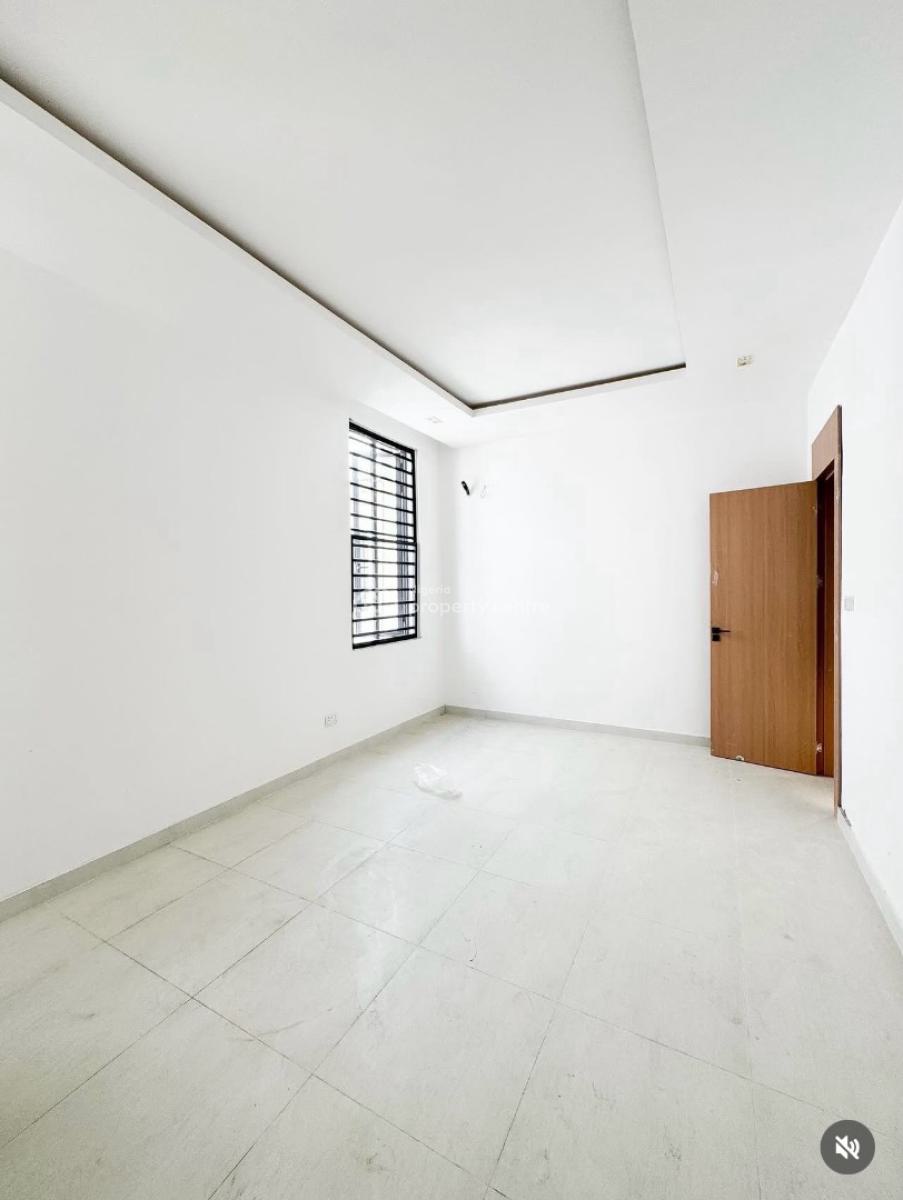 Fully Serviced 4 Bedroom Detached Duplex with a Pool, Lekki, Lagos, Detached Duplex for Sale
