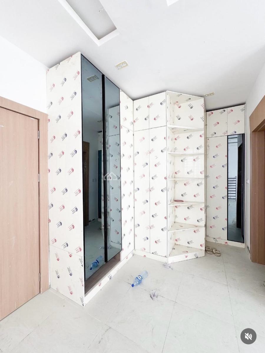 Fully Serviced 4 Bedroom Detached Duplex with a Pool, Lekki, Lagos, Detached Duplex for Sale