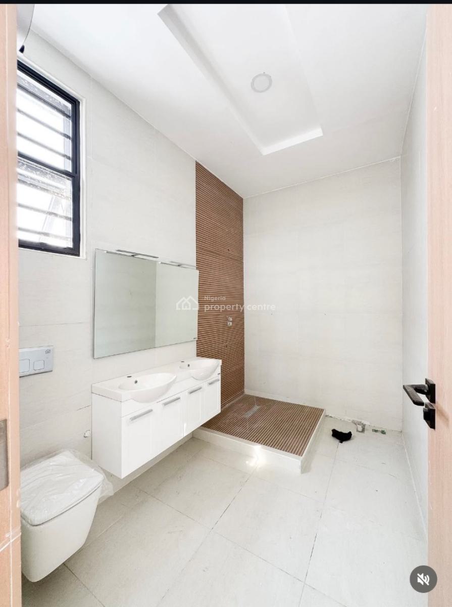 Fully Serviced 4 Bedroom Detached Duplex with a Pool, Lekki, Lagos, Detached Duplex for Sale