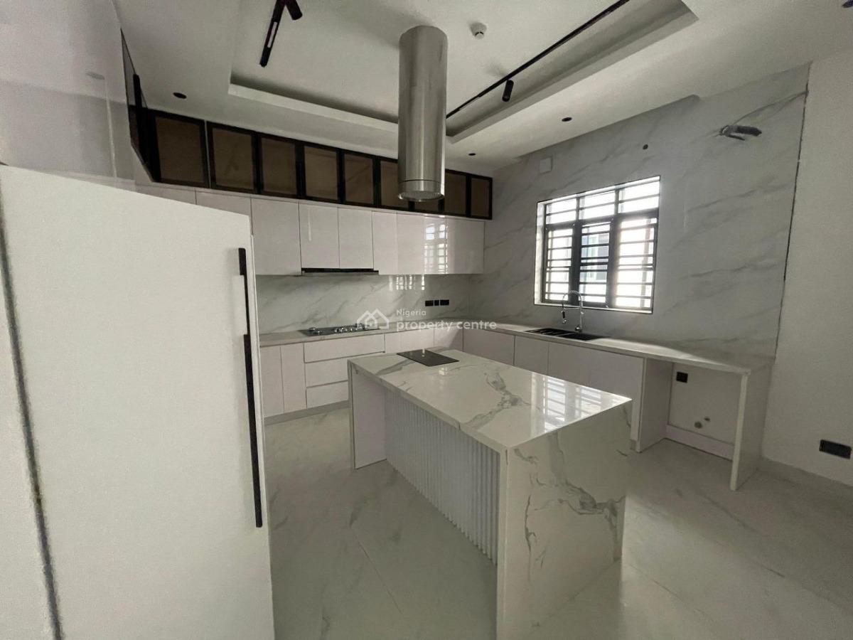 4 Bedroom Terrace Duplex, Right, Lekki Phase 1, Lekki, Lagos, Terraced Duplex for Sale