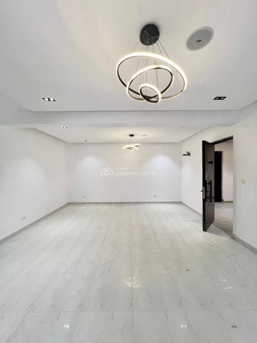 Two Bedroom Flat Fully Serviced Available with Constant Light, Ikate, Lekki, Lagos, House for Rent