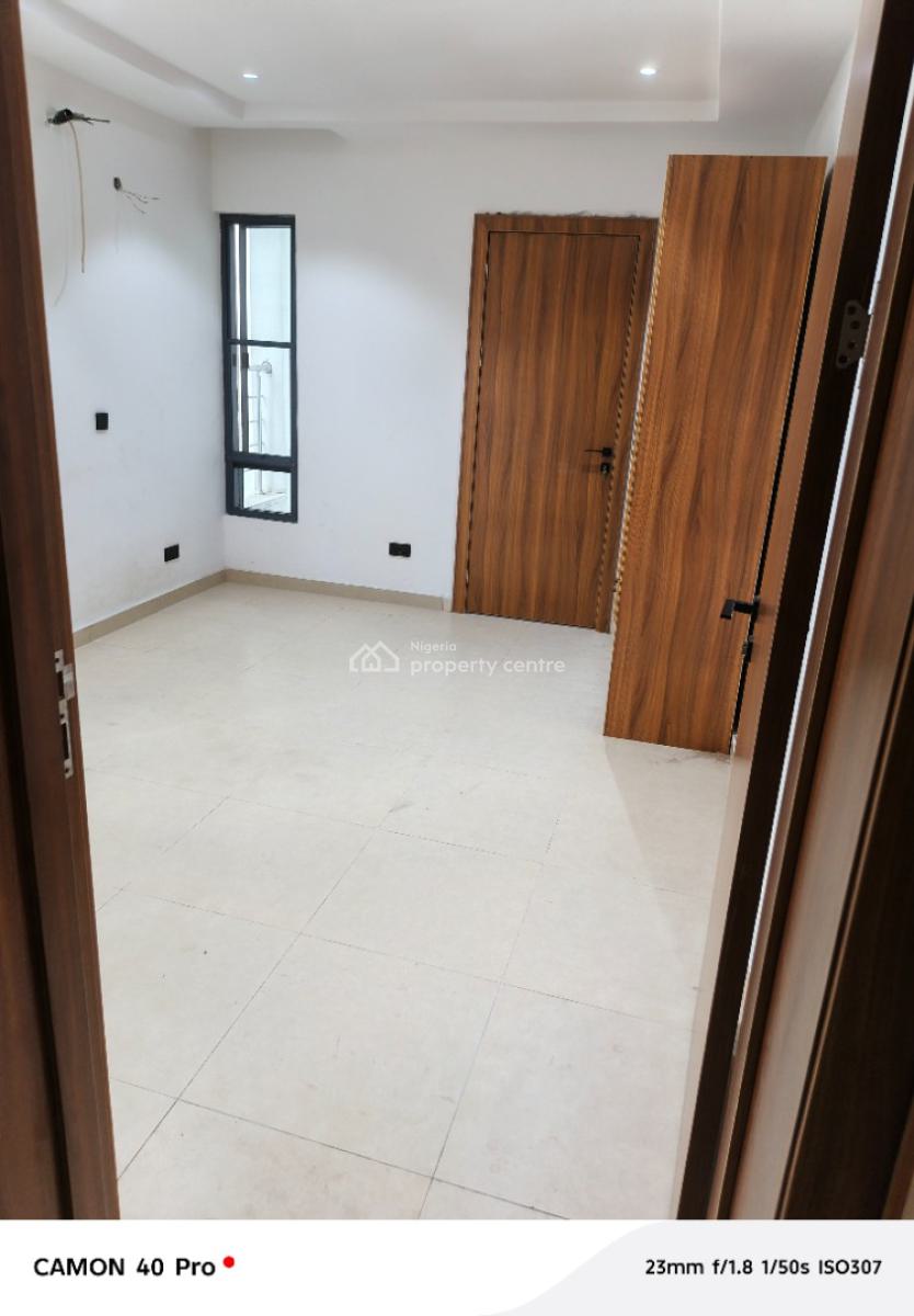 5bed Room Terrace Self Compound, Sinari, Victoria Island (vi), Lagos, Flat / Apartment for Rent