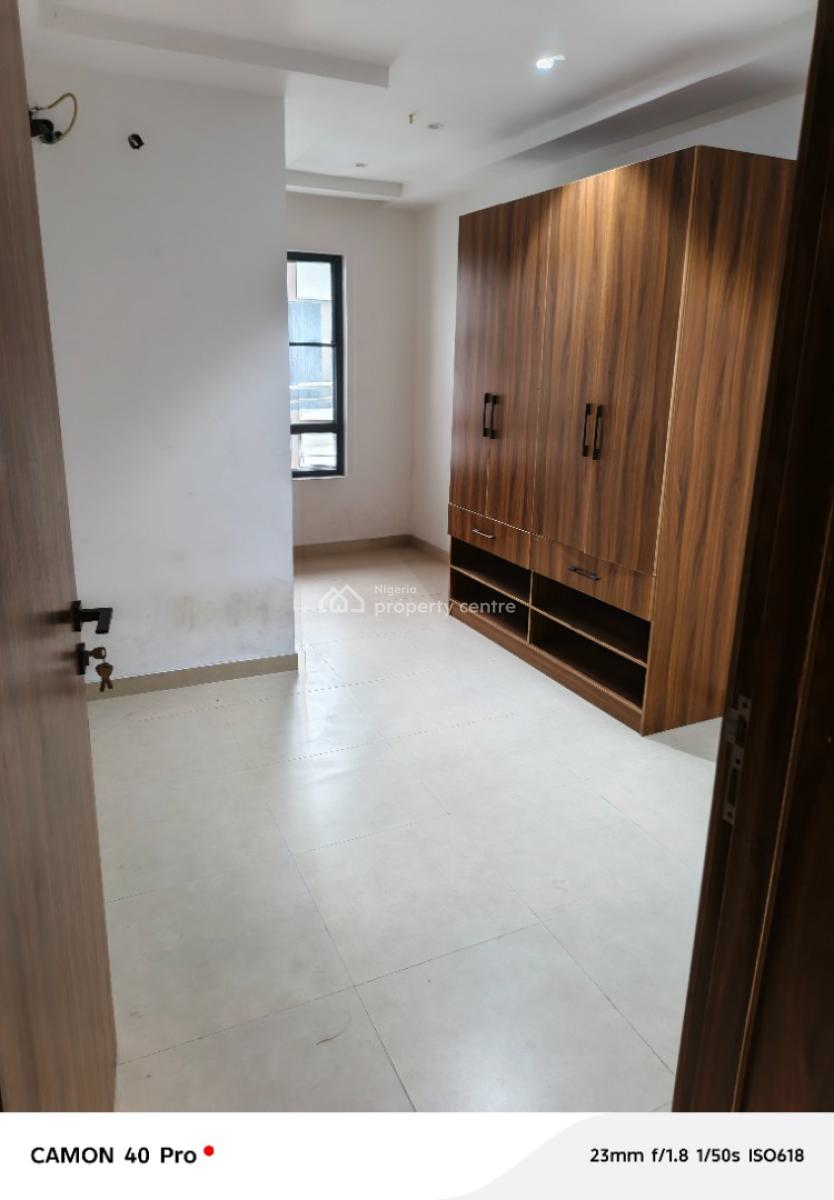 5bed Room Terrace Self Compound, Sinari, Victoria Island (vi), Lagos, Flat / Apartment for Rent