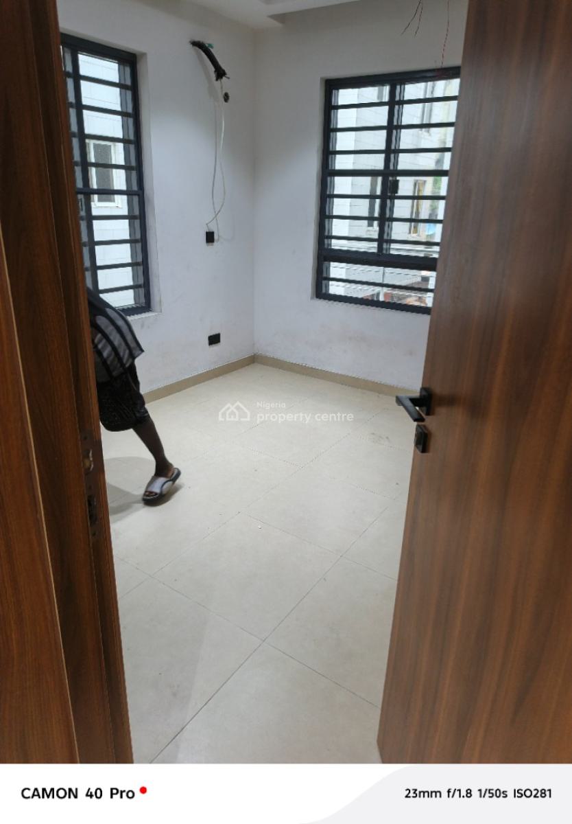 5bed Room Terrace Self Compound, Sinari, Victoria Island (vi), Lagos, Flat / Apartment for Rent