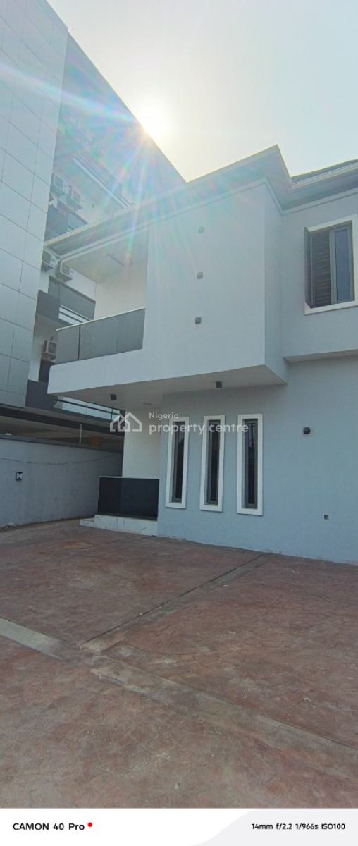 Massive 5 Bedroom Duplex Facing The Road for Commercial Use, Kusenla Road, Ikate, Lekki Phase 1, Lekki, Lagos, Detached Duplex for Rent