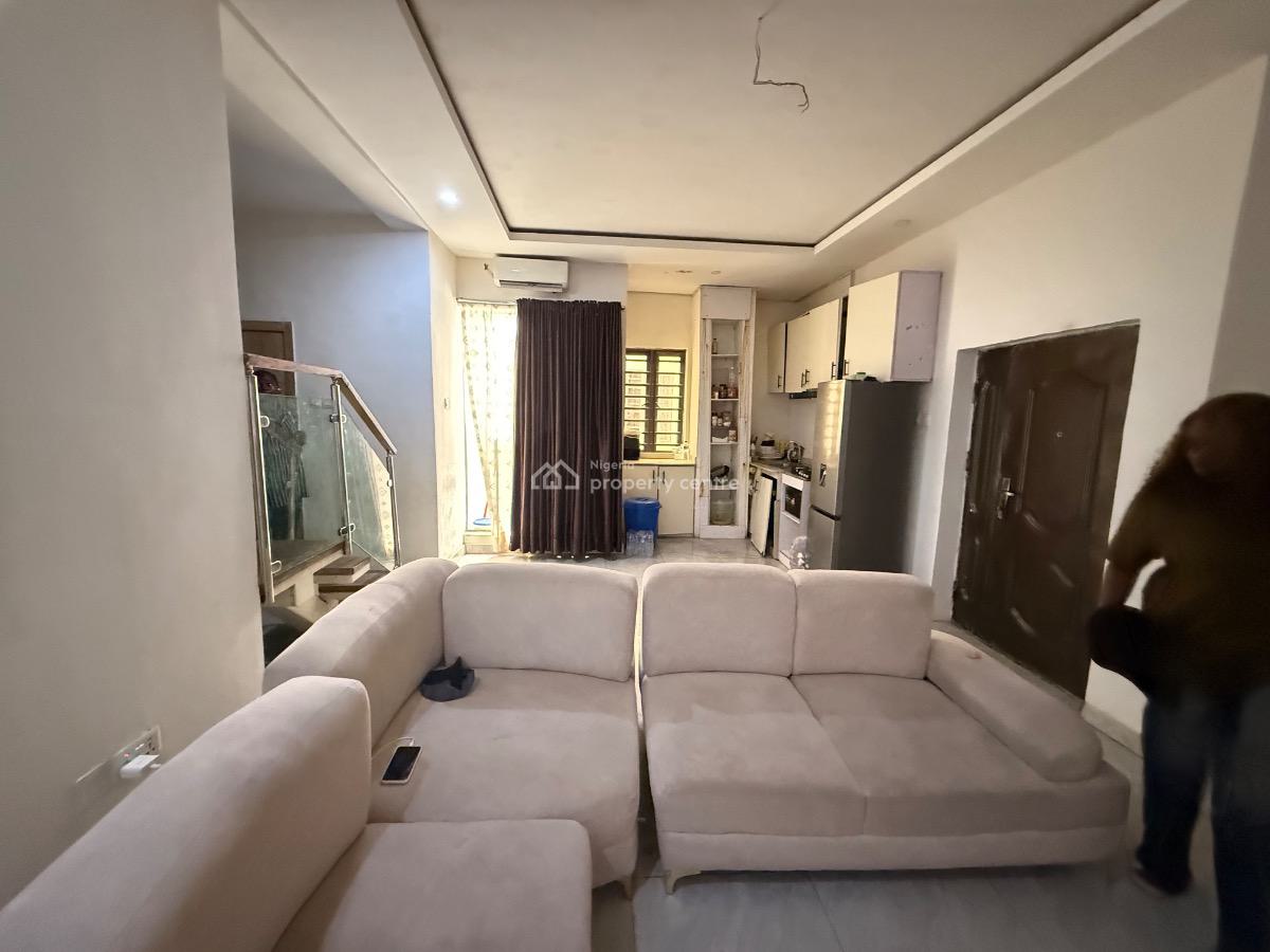 2 Bedroom Maisonettee Available for Super Distress, Ologolo Lekki, Ologolo, Lekki, Lagos, Terraced Duplex for Sale
