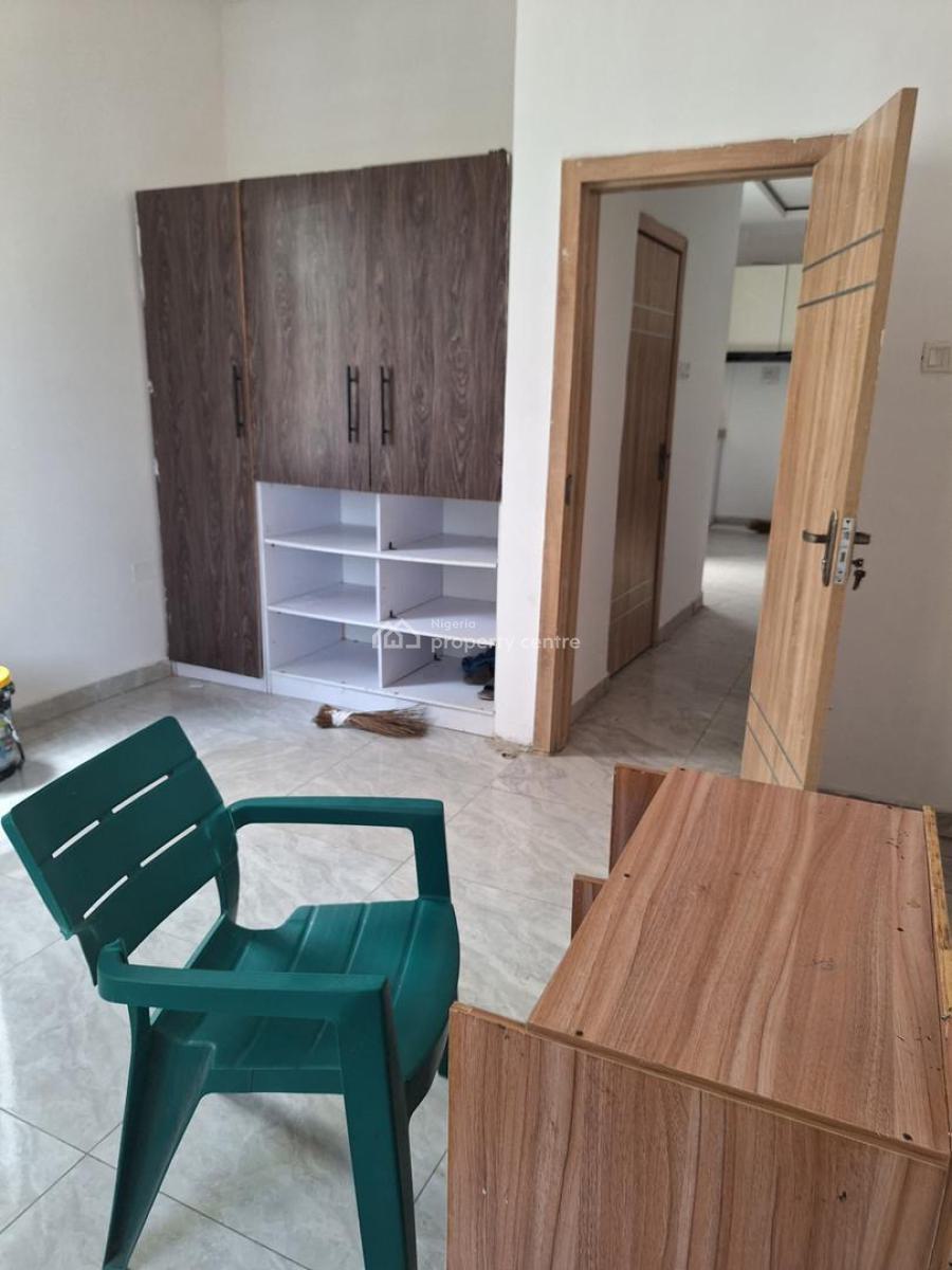 2 Bedroom Maisonettee Available for Super Distress, Ologolo Lekki, Ologolo, Lekki, Lagos, Terraced Duplex for Sale