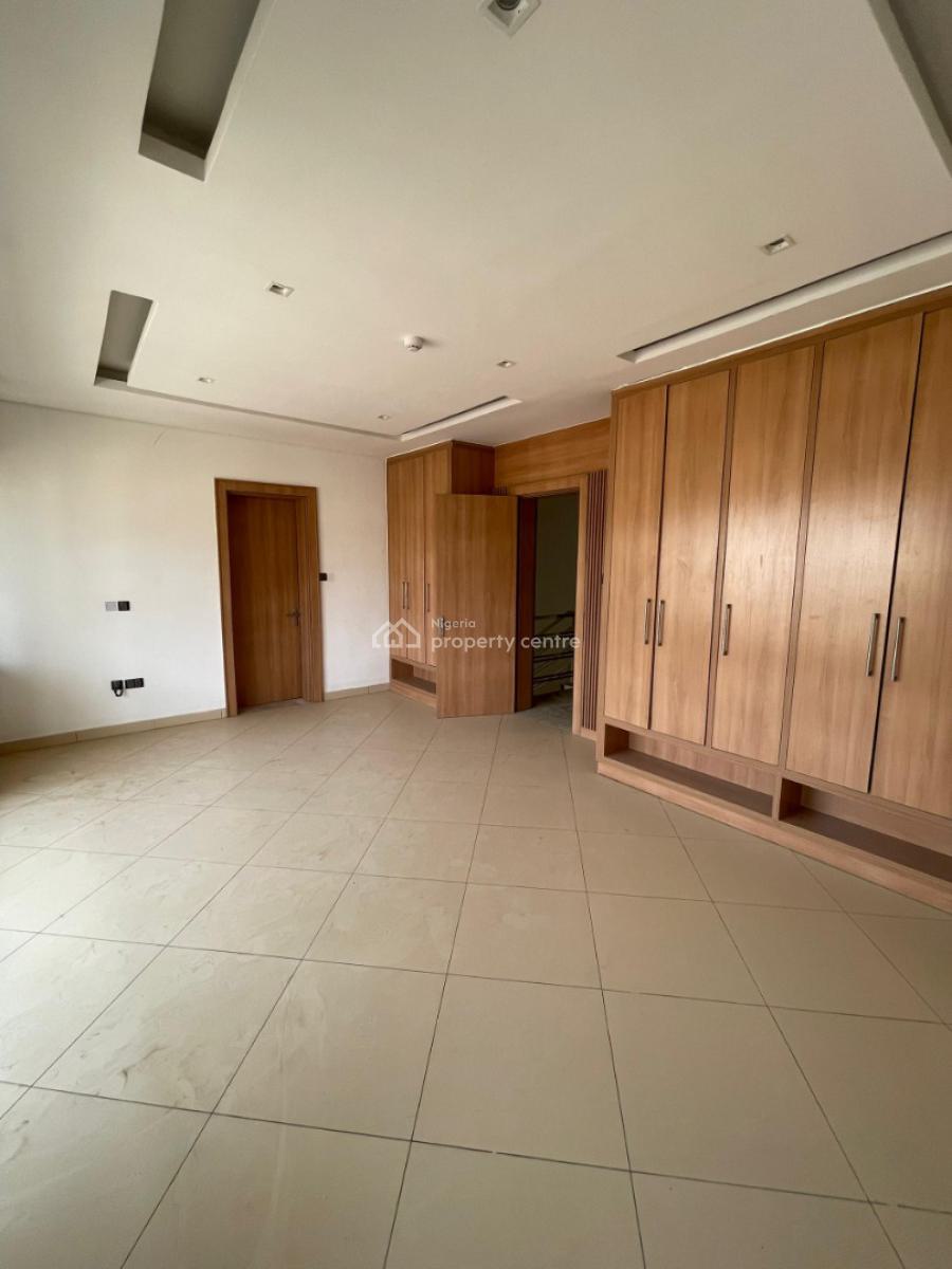 New Listing -- 4-bedroom Terrace Duplex, Maitama District, Abuja, Terraced Duplex for Sale