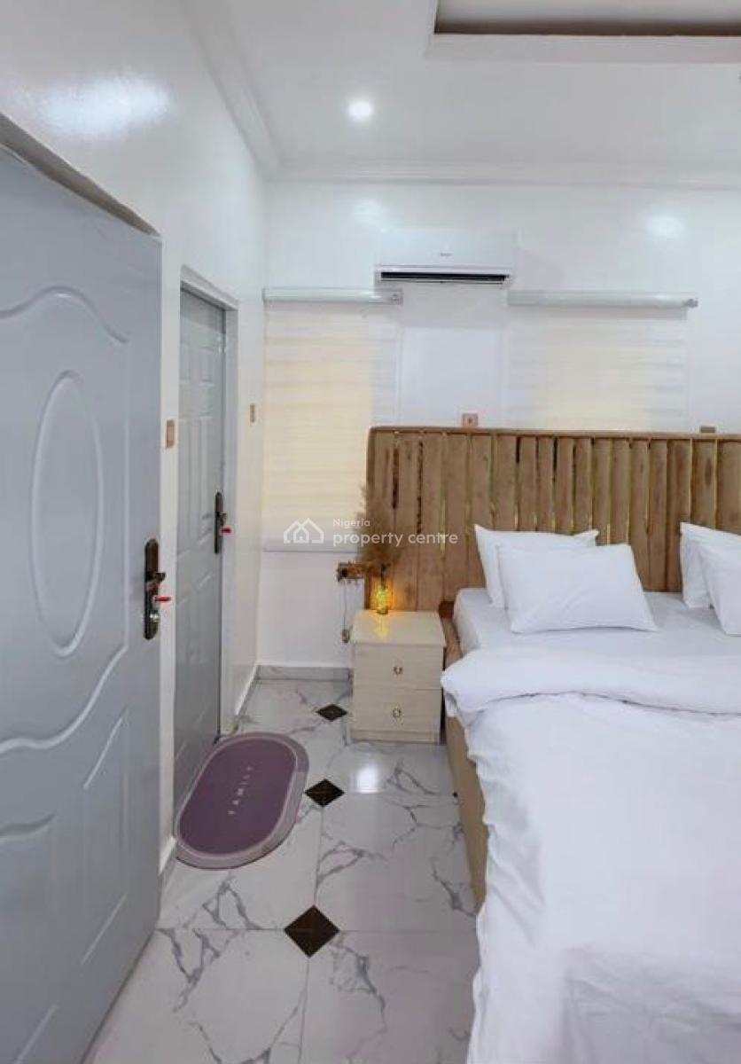 Premium and Stylish One Bedroom Apartment, Gra Phase 1, Asaba, Delta, Flat / Apartment Short Let
