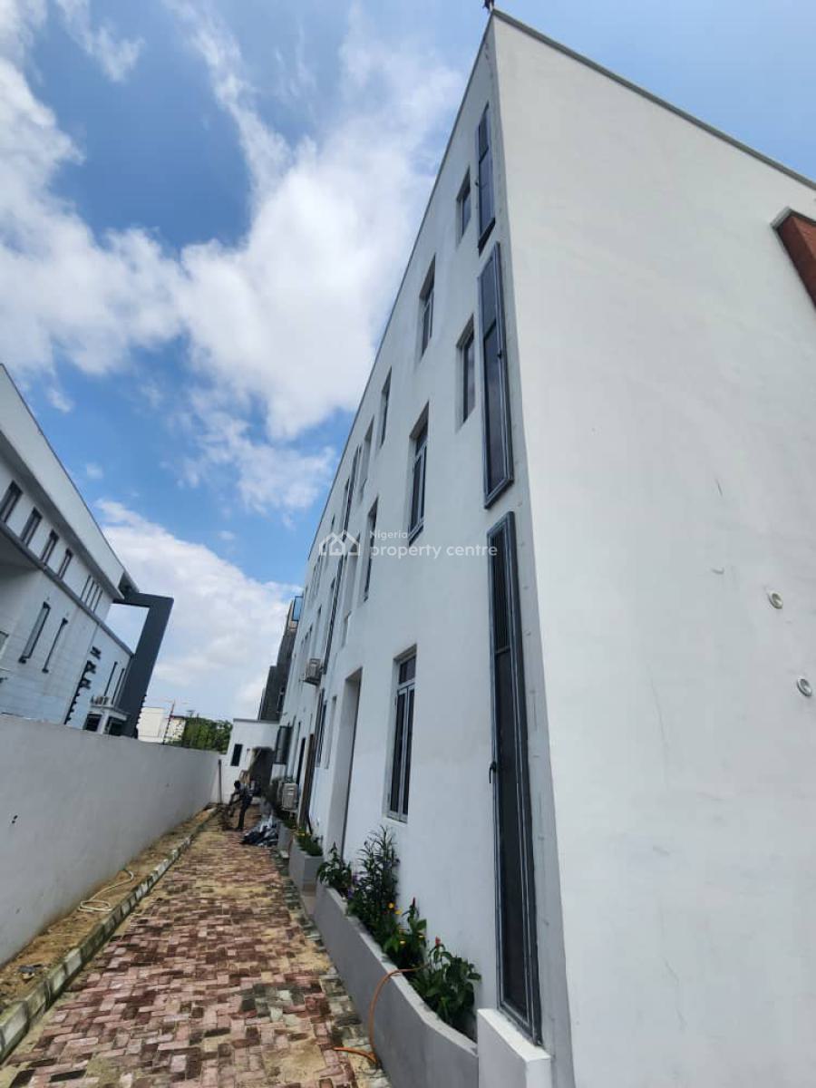 Tastefully Built  3 Bedroom Terrace House with 2 Extra Rooms and Bq, Old Ikoyi, Ikoyi, Lagos, Terraced Duplex for Sale