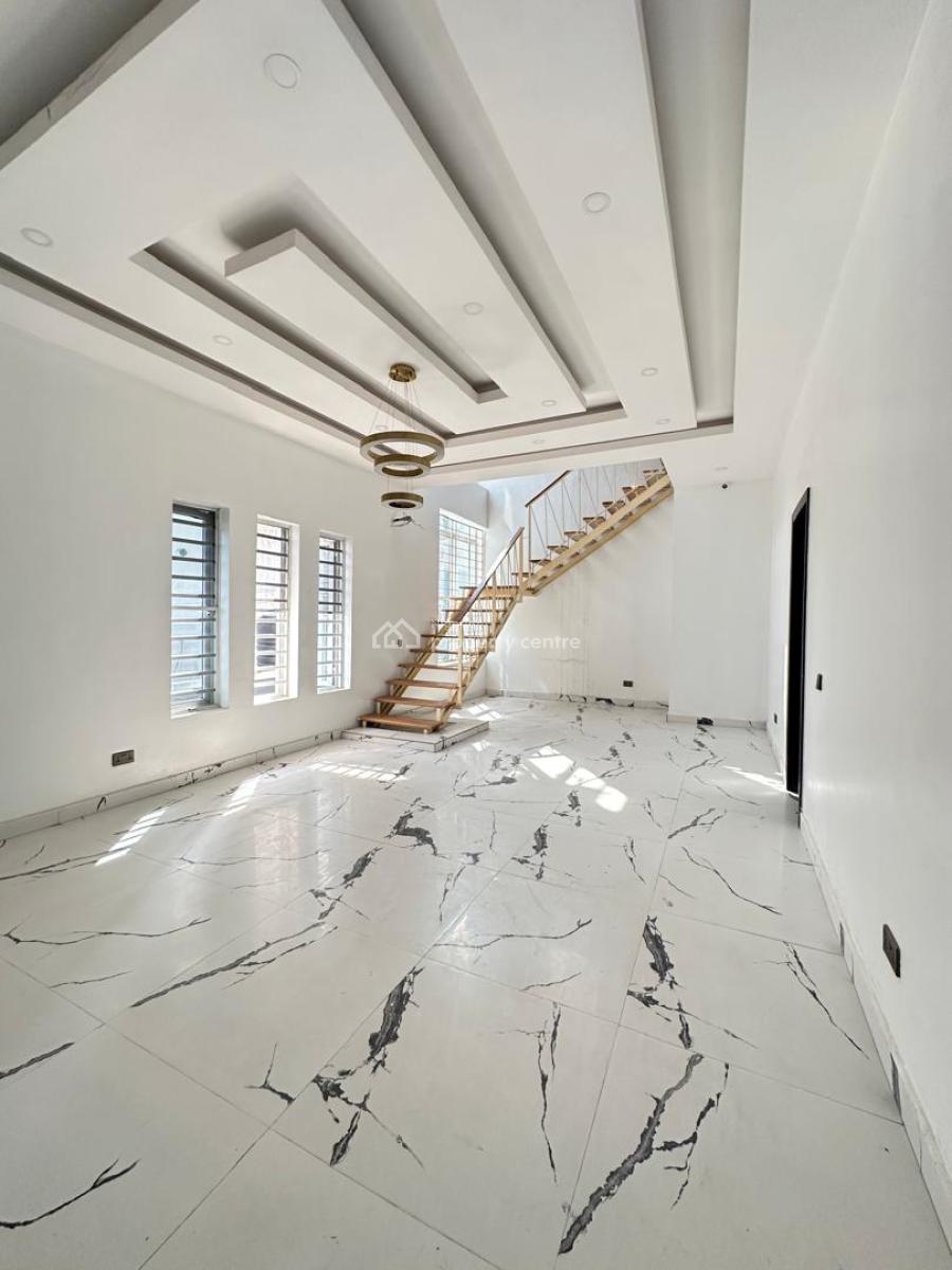 Subtle Design 5 Bedroom Detached Home with Strong Presence, Orchid, Lekki, Lagos, Detached Duplex for Sale