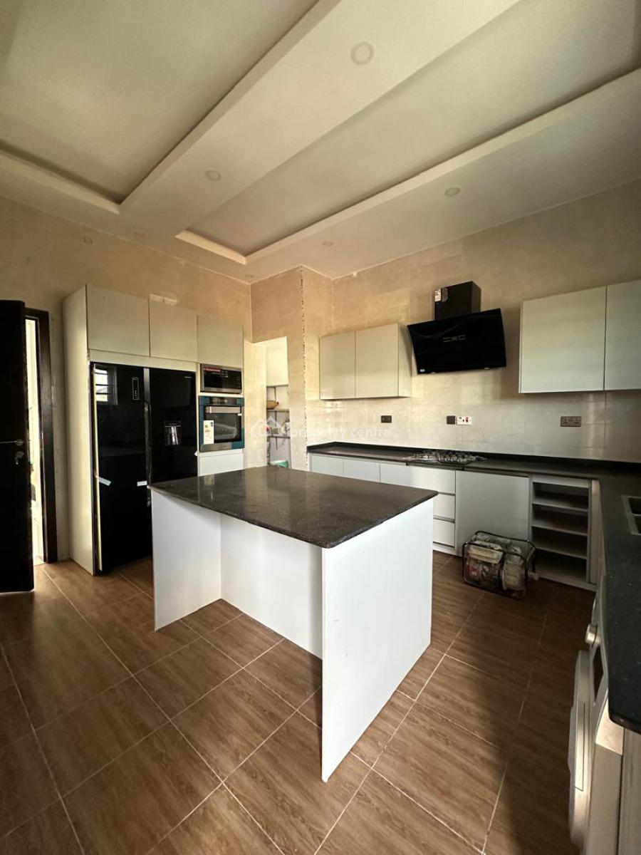 Subtle Design 5 Bedroom Detached Home with Strong Presence, Orchid, Lekki, Lagos, Detached Duplex for Sale