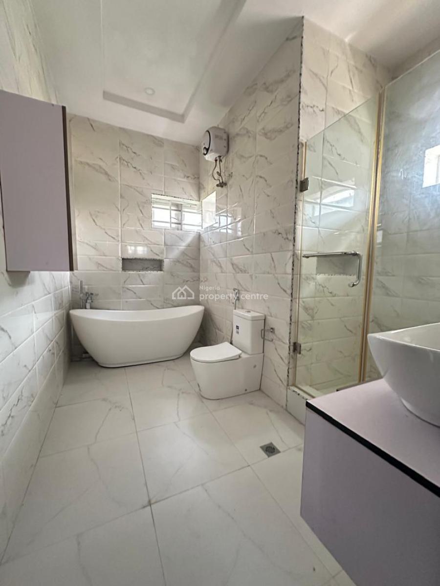 Subtle Design 5 Bedroom Detached Home with Strong Presence, Orchid, Lekki, Lagos, Detached Duplex for Sale