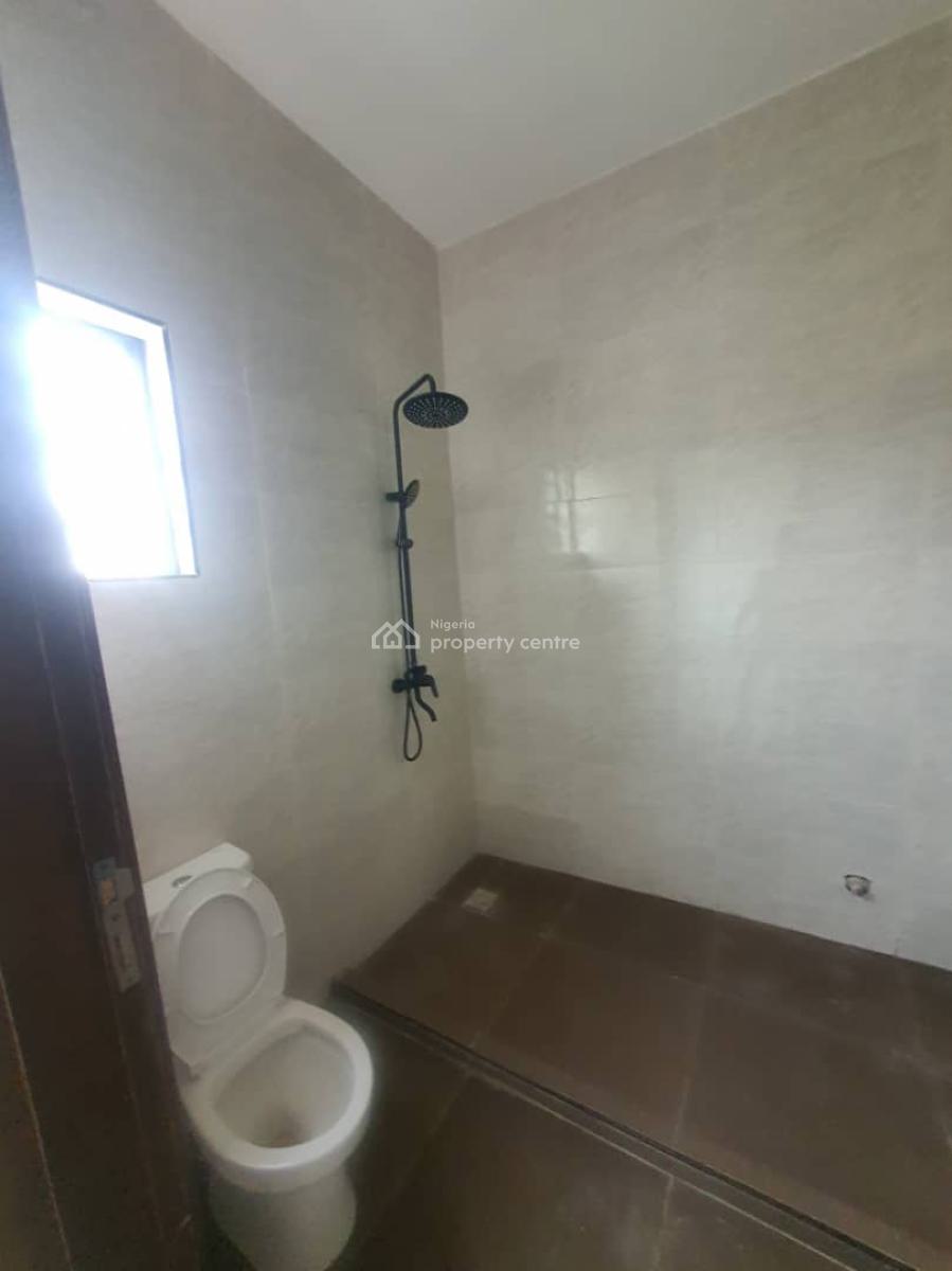 Newly Built Spacious & Standard 2-bedrooms Flat Downstairs, Ologolo, Lekki, Lagos, Flat / Apartment for Rent